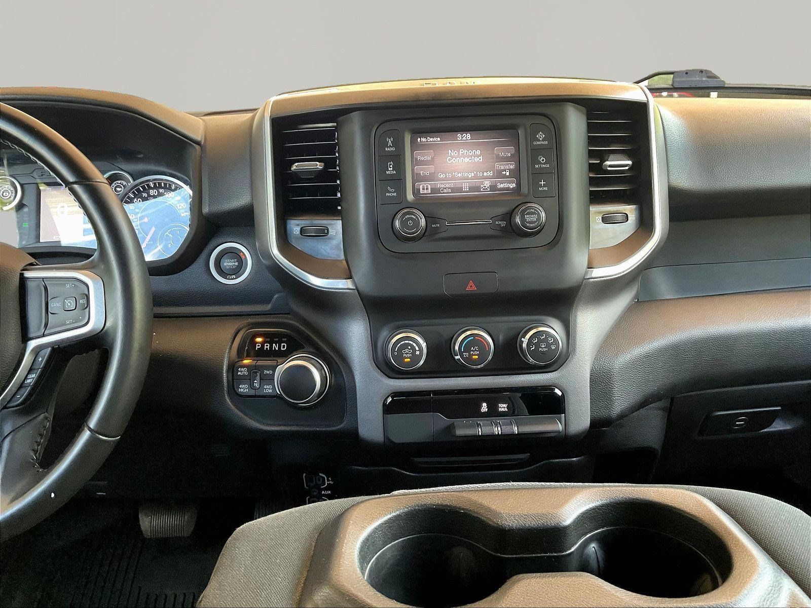 Used 2021 RAM 1500 Big Horn AWD/4WD image 10