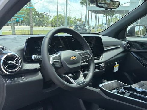 New 2026 Chevrolet Equinox LT FWD image 25