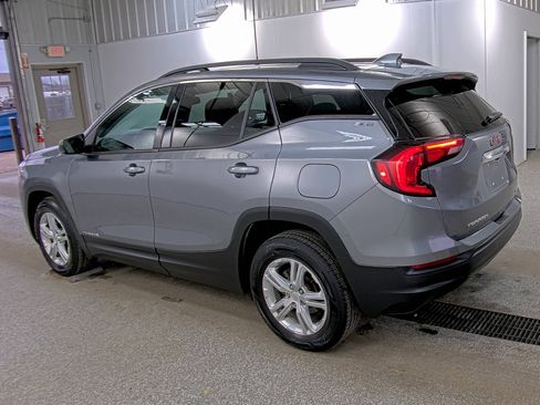 Used 2019 GMC Terrain SLE w/ Driver Convenience Package image 6