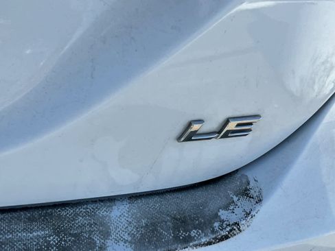Used 2024 Toyota Camry LE image 21