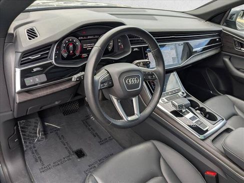 Used 2022 Audi Q8 Premium Plus AWD/4WD image 10
