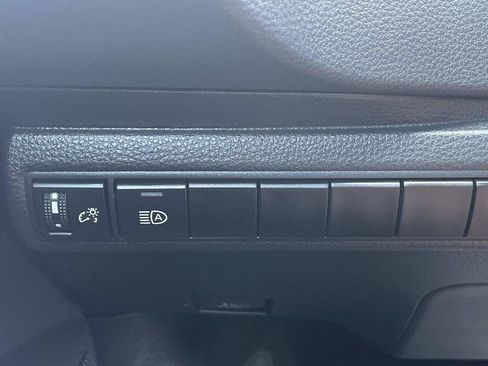 Used 2024 Toyota Corolla SE FWD image 25