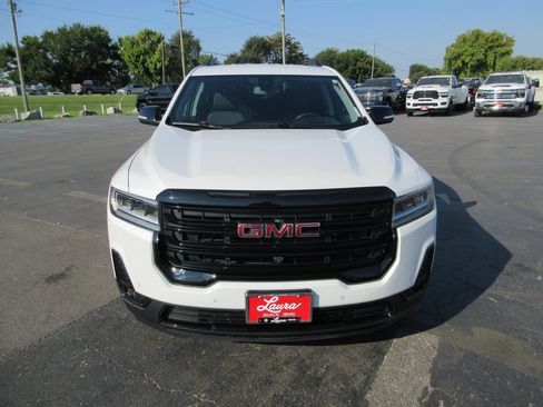 Used 2022 GMC Acadia SLT w/ Elevation Edition FWD image 13