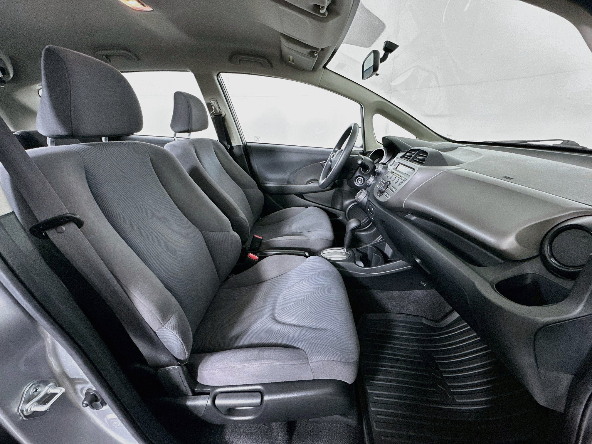 Used 2013 Honda Fit image 28