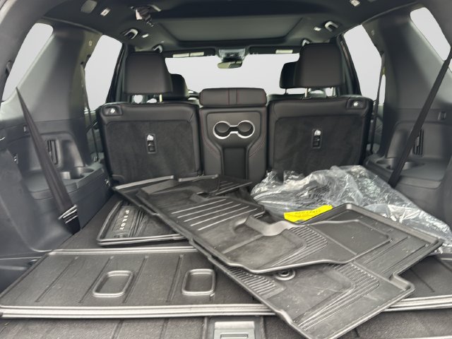 Certified 2026 Honda Pilot Black Edition image 24
