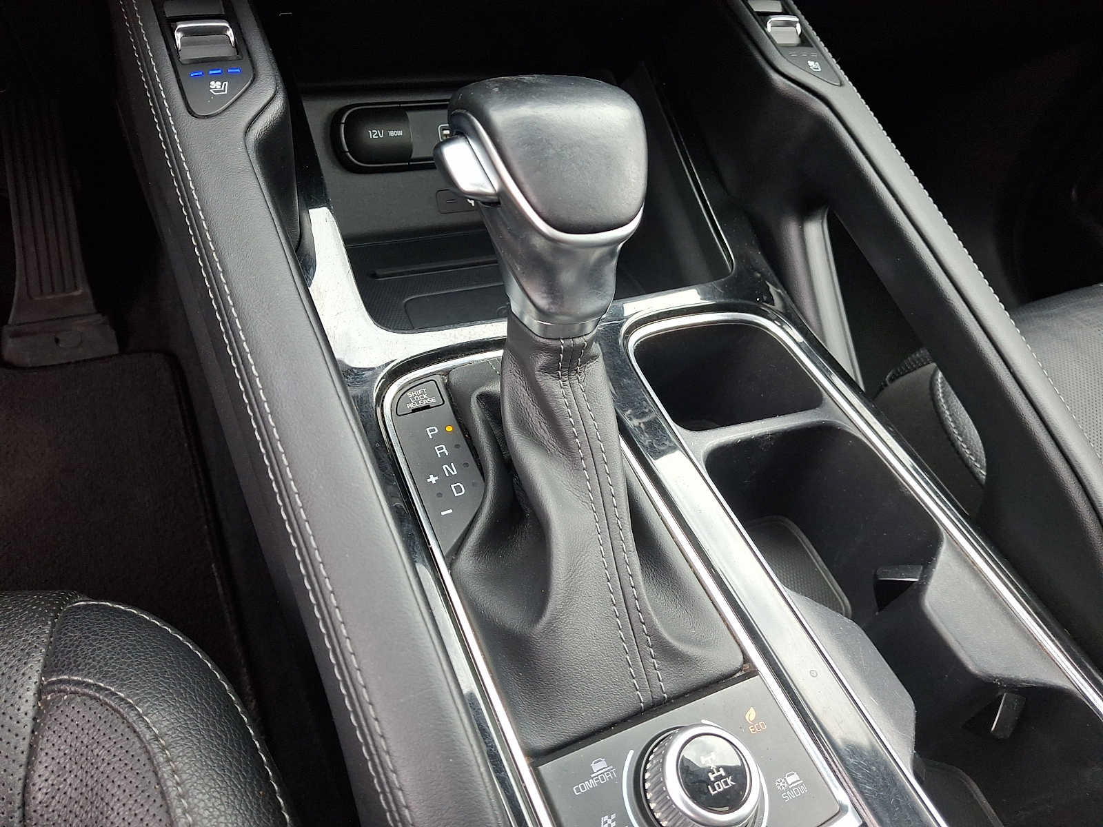Used 2022 Kia Telluride EX w/ EX Premium Package AWD/4WD image 17