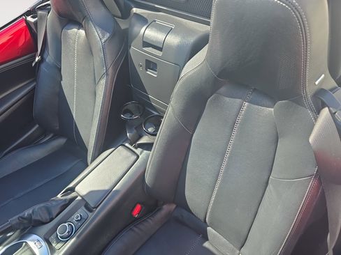 Used 2022 MAZDA MX-5 Miata Grand Touring image 16