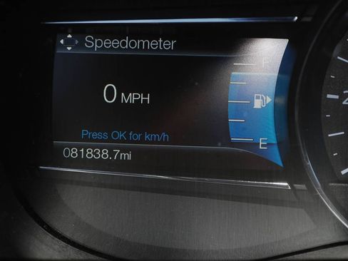 Used 2016 Ford Explorer XLT w/ Equipment Group 202A FWD image 12
