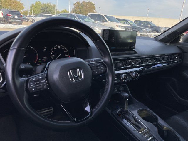 Used 2023 Honda Civic Sport image 10
