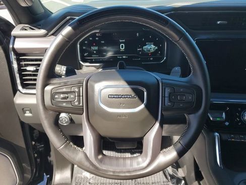 Used 2025 GMC Sierra 1500 Denali Ultimate image 21