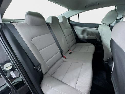 Used 2019 Hyundai Elantra Value Edition image 25