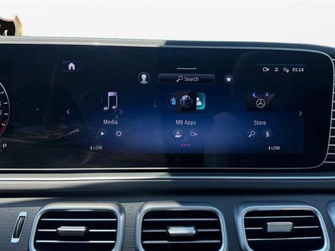 Used 2024 Mercedes-Benz GLE 450e 4MATIC w/ Winter Package image 22