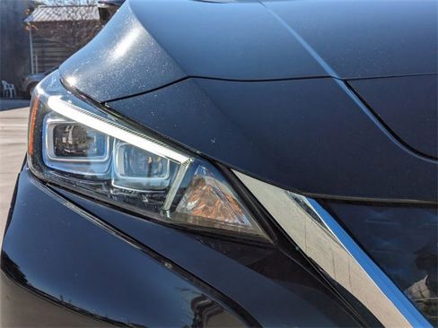 Used 2019 Nissan Leaf SL w/ SL Technology Package image 10