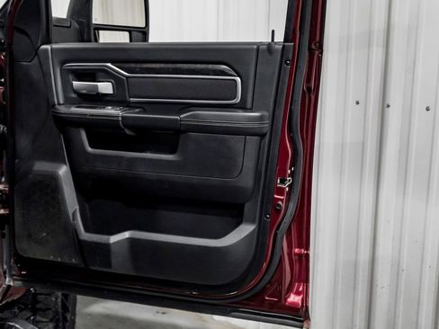 Used 2024 RAM 2500 Big Horn image 36