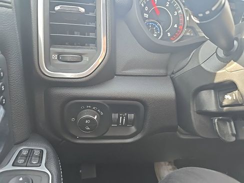 Used 2024 RAM 2500 Laramie w/ Night Edition image 16