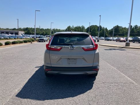 Used 2019 Honda CR-V EX image 18