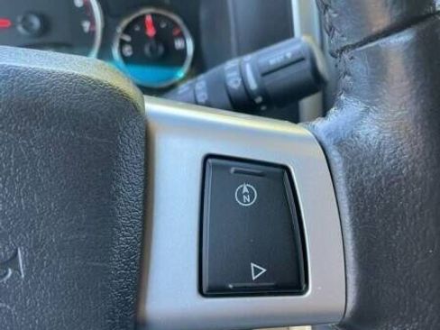 Used 2010 Jeep Liberty Limited w/ Tire & Wheel Group RWD image 22
