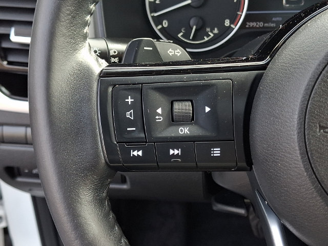 Used 2023 Nissan Rogue SL AWD/4WD image 23