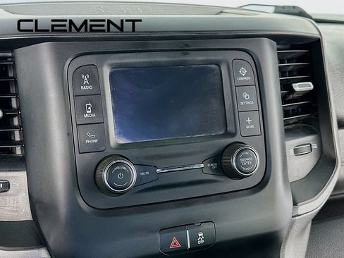 Used 2023 RAM 2500 Tradesman w/ Chrome Appearance Group AWD/4WD image 19