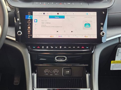 New 2026 Jeep Grand Cherokee Altitude image 12