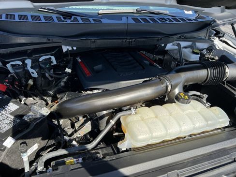 Used 2025 Ford F150 Raptor AWD/4WD image 28
