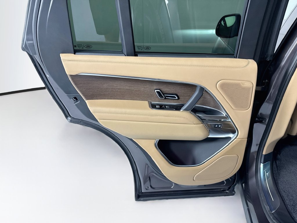 New 2026 Land Rover Range Rover SE AWD/4WD image 26