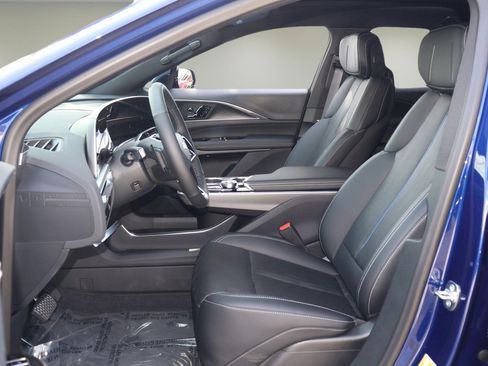 New 2025 Cadillac Lyriq Sport image 12