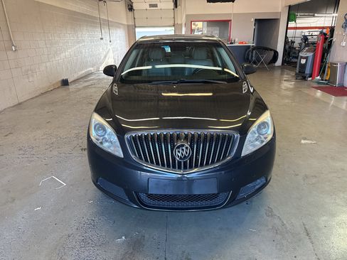 Used 2015 Buick Verano FWD image 2