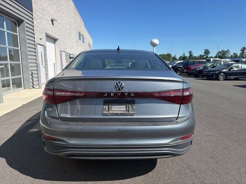 Used 2025 Volkswagen Jetta S FWD image 7