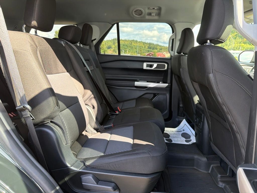 Used 2022 Ford Explorer XLT w/ Class IV Trailer Tow Package AWD/4WD image 25