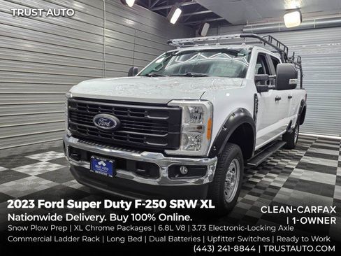 Used 2023 Ford F250 XL w/ Snow Plow Prep Package AWD/4WD image 1
