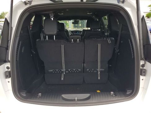 New 2026 Chrysler Pacifica Select FWD image 8
