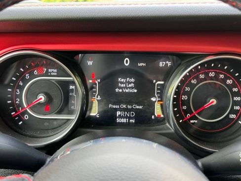 Used 2021 Jeep Wrangler Unlimited Rubicon w/ Dual Top Group AWD/4WD image 25