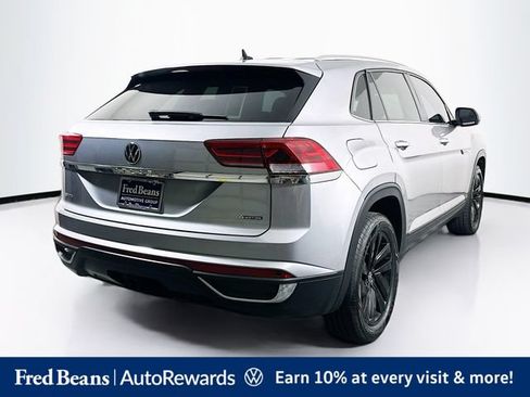 Used 2023 Volkswagen Atlas Cross Sport SE w/ Black Wheel Package AWD/4WD image 9