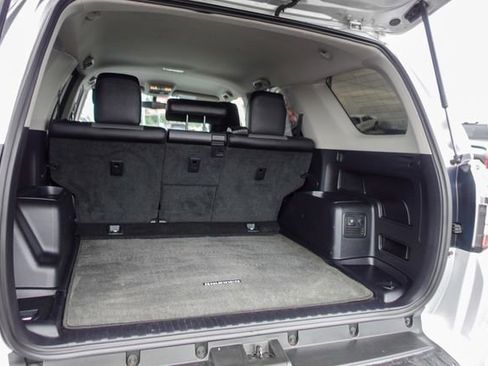 Certified 2017 Toyota 4Runner SR5 Premium w/ Preferred Accessory Package image 28