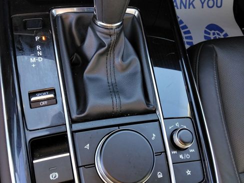 Used 2021 MAZDA CX-30 FWD 2.5 S w/ Premium Package image 17