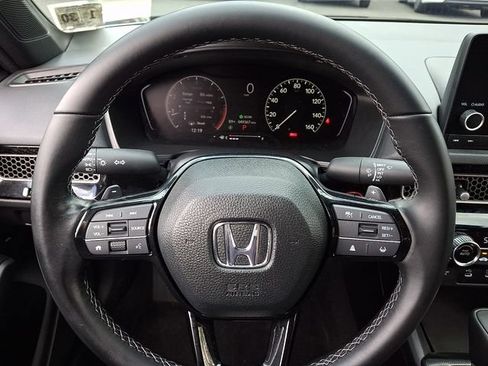 Used 2025 Honda Civic Sport image 19