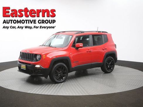 Used 2018 Jeep Renegade Altitude AWD/4WD image 57