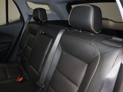Used 2022 GMC Terrain AT4 w/ Infotainment Package II AWD/4WD image 22