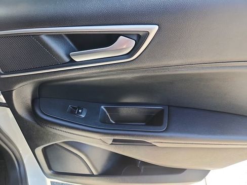 Certified 2022 Ford Edge SEL w/ Convenience Package AWD/4WD image 32