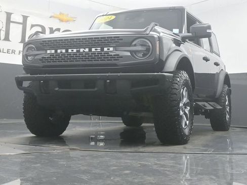Used 2024 Ford Bronco Badlands AWD/4WD image 4