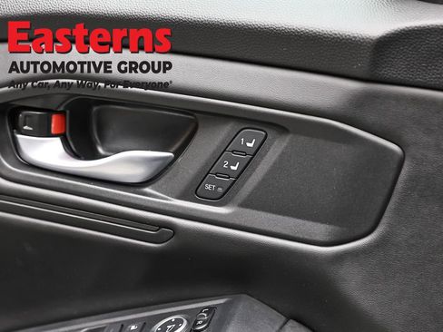 Used 2025 Honda Accord EX-L image 21