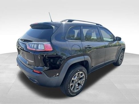 Used 2020 Jeep Cherokee Trailhawk image 7