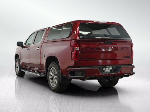 Used 2019 Chevrolet Silverado 1500 High Country w/ Z71 Off-Road Package AWD/4WD image 4
