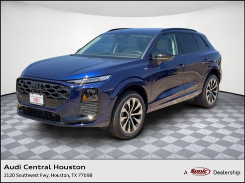 New 2026 Audi Q3 quattro 2.0T AWD/4WD image 1