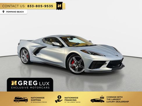 Used 2021 Chevrolet Corvette Stingray Premium Cpe w/ Z51 Performance Package image 1