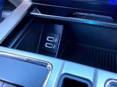 Used 2020 Ford F150 Lariat w/ Equipment Group 502A Luxury image 26