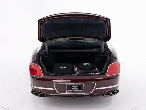 Used 2026 Bentley Flying Spur Plug-In Hybrid AWD/4WD image 47