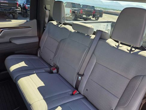 Certified 2026 Chevrolet Silverado 1500 LT AWD/4WD image 17