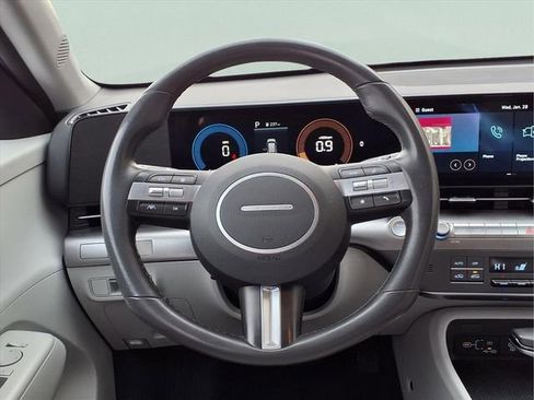 Used 2024 Hyundai Kona SEL image 15